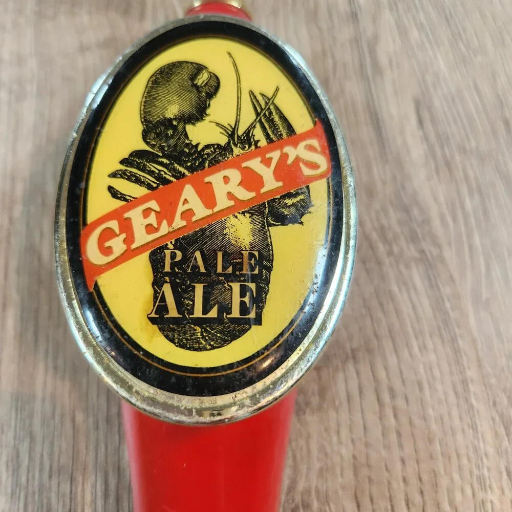 Vintage Geary's Pale Ale Beer Tap Handle Red Wood‎ Maine Craft Brewing Lobster